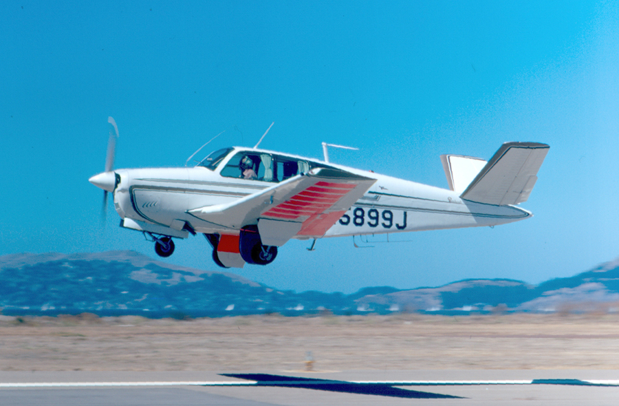 Beechcraft Bonanza 33